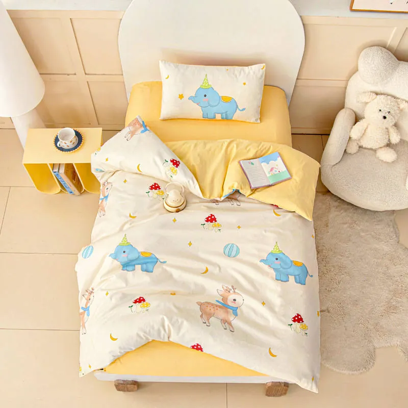 Kids Cartoon Quilt Bedding Set (6-Piece)